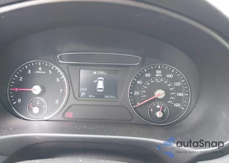 2019 Kia Sorento 3.3L S z USA, uszkodzony, nr VIN 5XYPGDA59KG582687